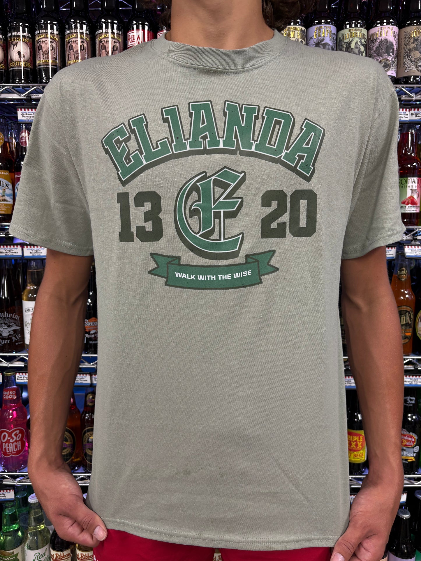 COLLEGE T-SHIRT